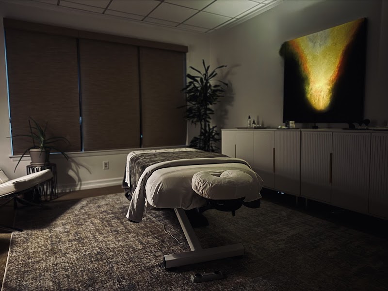 B Lymphatic & Massage