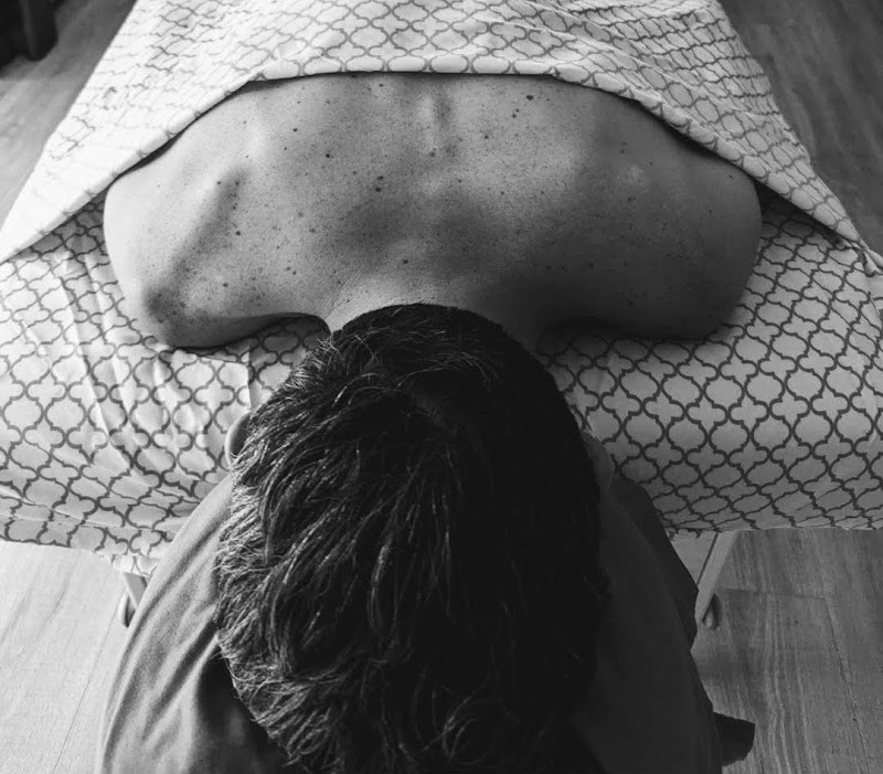 The Mindful Bodyworker – Lymphatic Drainage & Massage