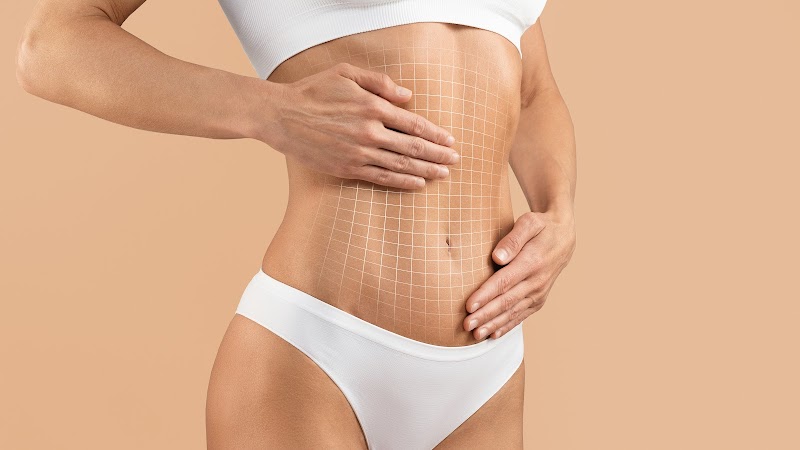 Bela Vi Aesthetics: Lymphatic Massage after Surgery