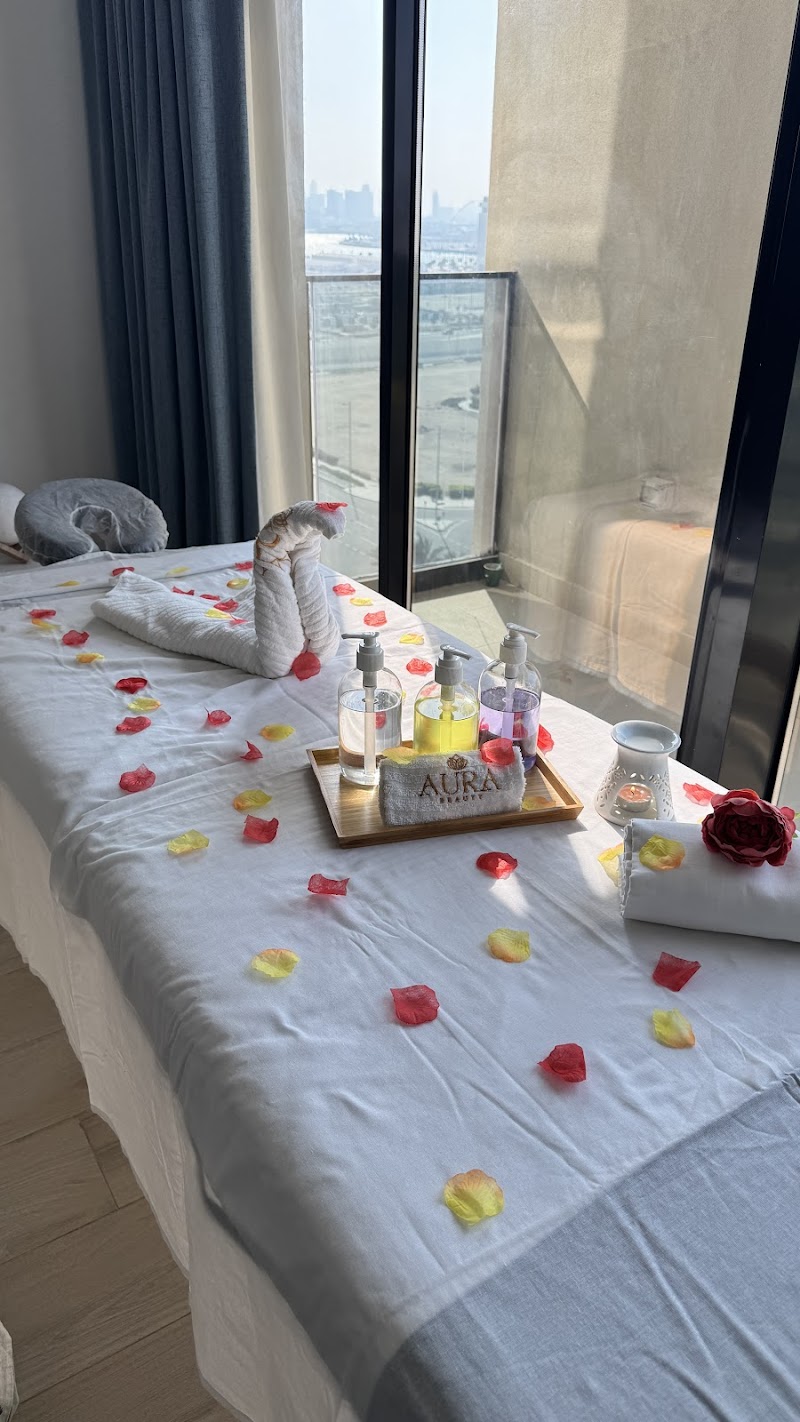 Aura beauty massage