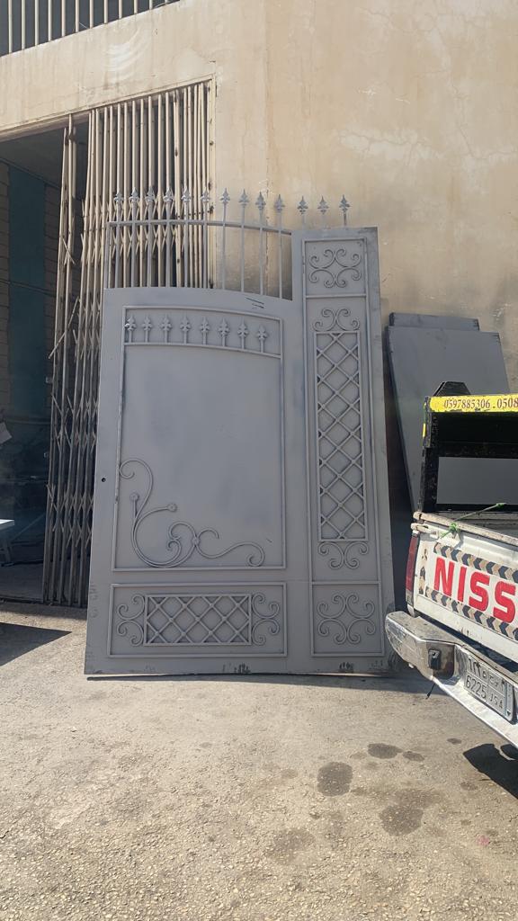 حداد مظلات شباك