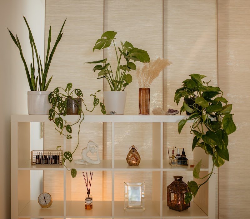 SOLSTICE – bodywork & wellness studio