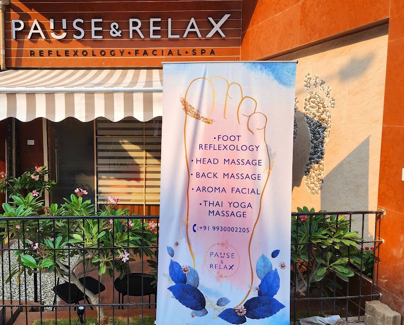 Pause & Relax Spa in Seven Bungalows