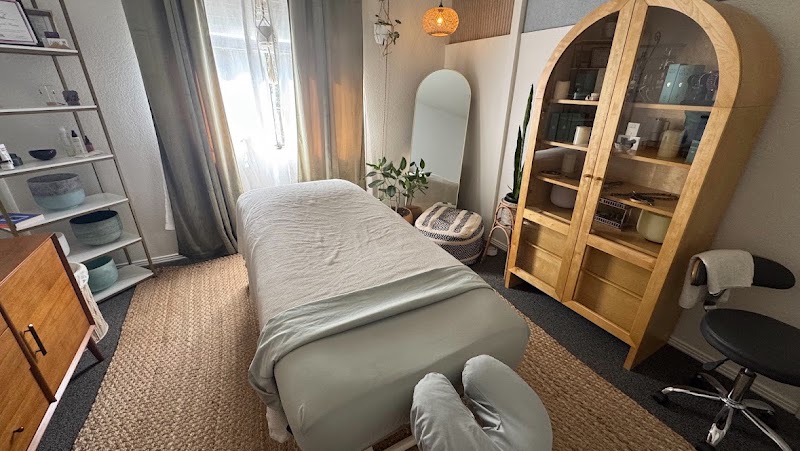 Gingerly Touch Massage + Lymphatic