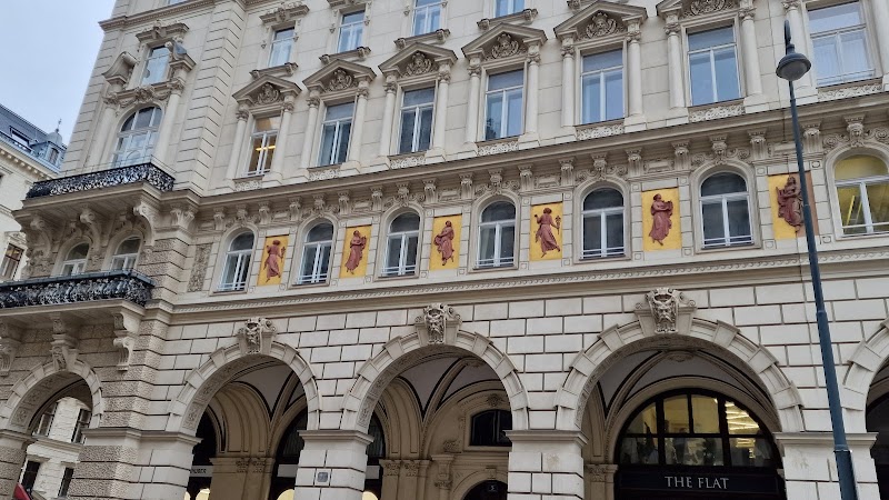 Aukang Vitalzentrum and Massageinstitut