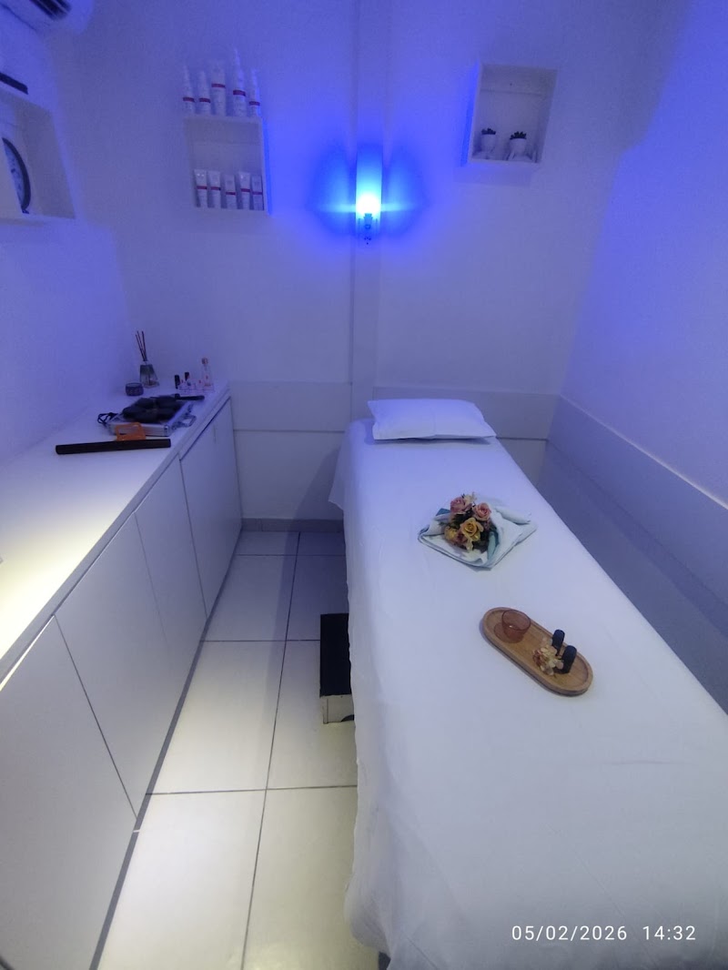 Edna Roseane Massoterapia & Bem-Estar – Drenagem, Modelagem e Relaxamento