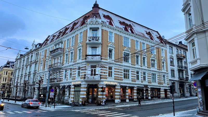 Eliane Veríssimo – Holistic Therapy