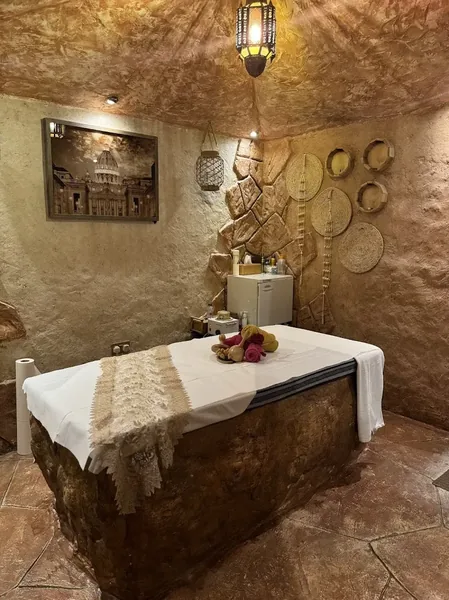 Al Rousi Men Spa