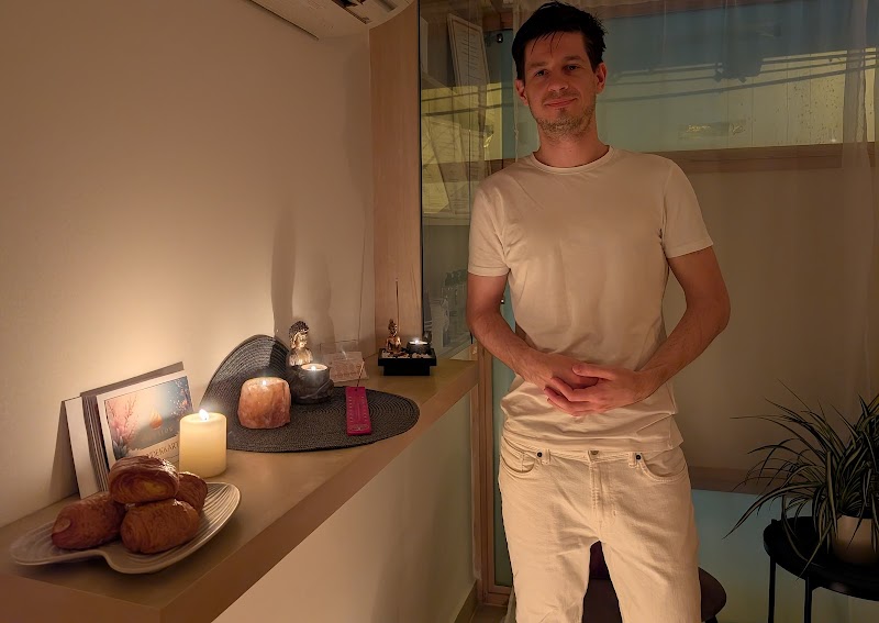 Tibor – Pura Flow Masszázs Kálvin