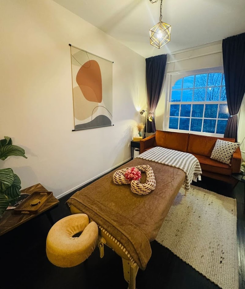 Lyndie Ultimate Care Massage Amsterdam