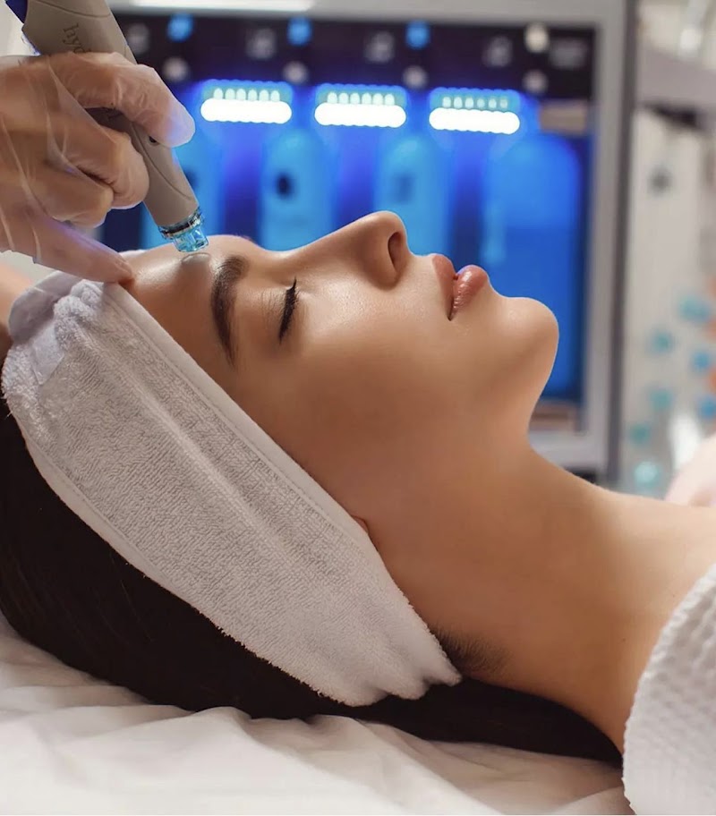 Hello Beauty Roma – Skin & Body Treatments Hydrafacial, Endosphera, Heleo